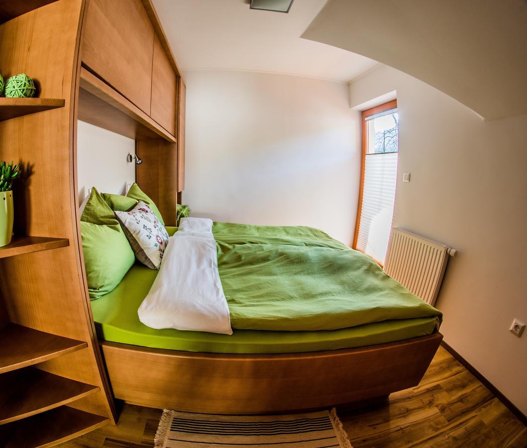 Apartments Bbi Luče Chambre photo